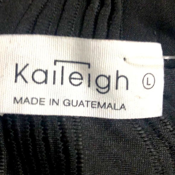 Kaileigh Black semi sheer textured button down collared long sleeve blouse sz L - Picture 7 of 9